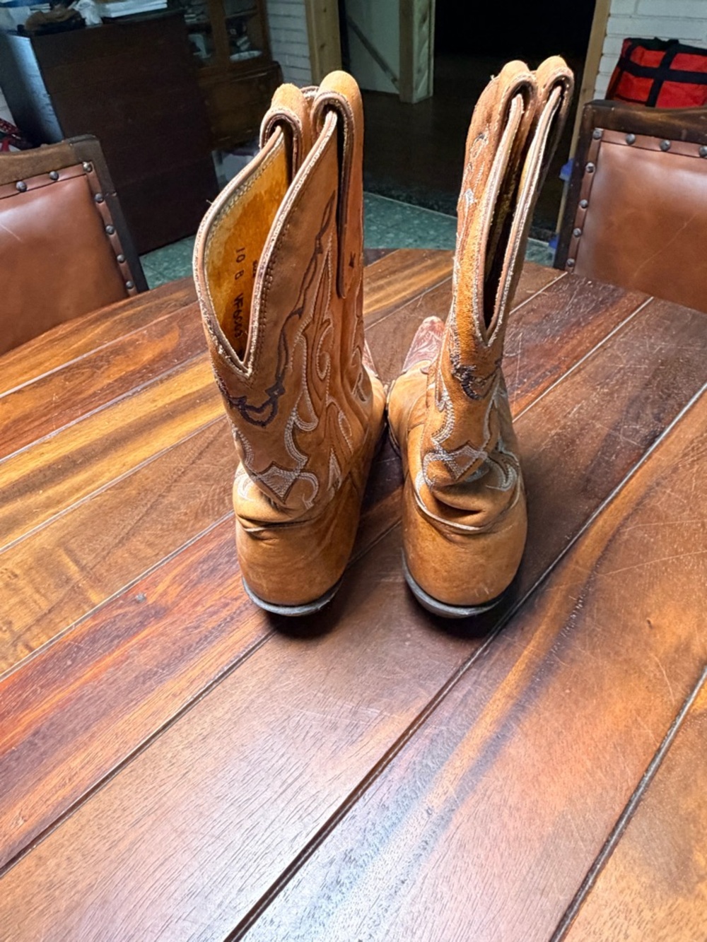 Tony Lama Brown Suede Pointed-Toe Western Heeled Boots - Picture 3 of 7